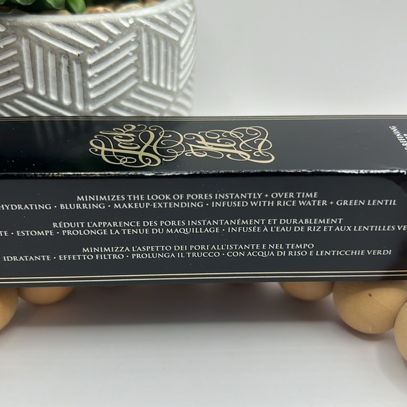 KVD Lock-It Vegan Pore-Refining Hydrating Primer - Picture 5 of 5